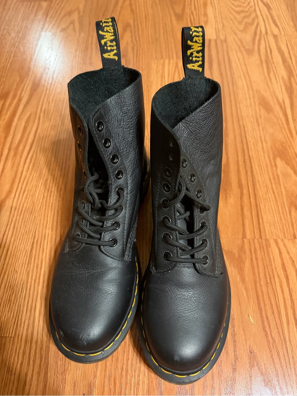 Dr. Martens 1460 Pascal Black Virginia Leather Boots Women's Size 8 / UK 6
